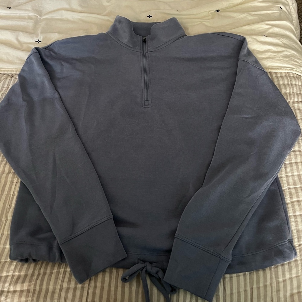 Light long sleeve jacket